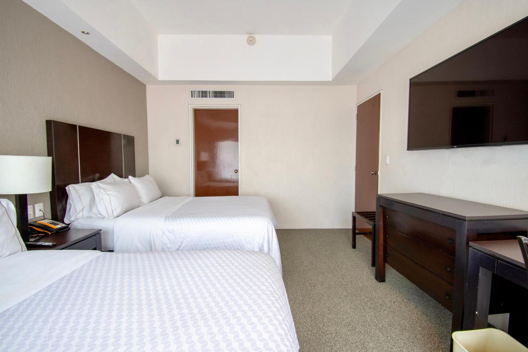 Hotel Plaza Genova Centro Guadalajara Eksteriør billede