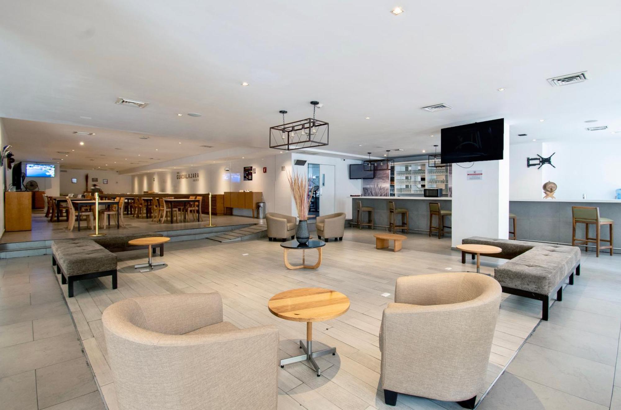 Hotel Plaza Genova Centro Guadalajara Eksteriør billede
