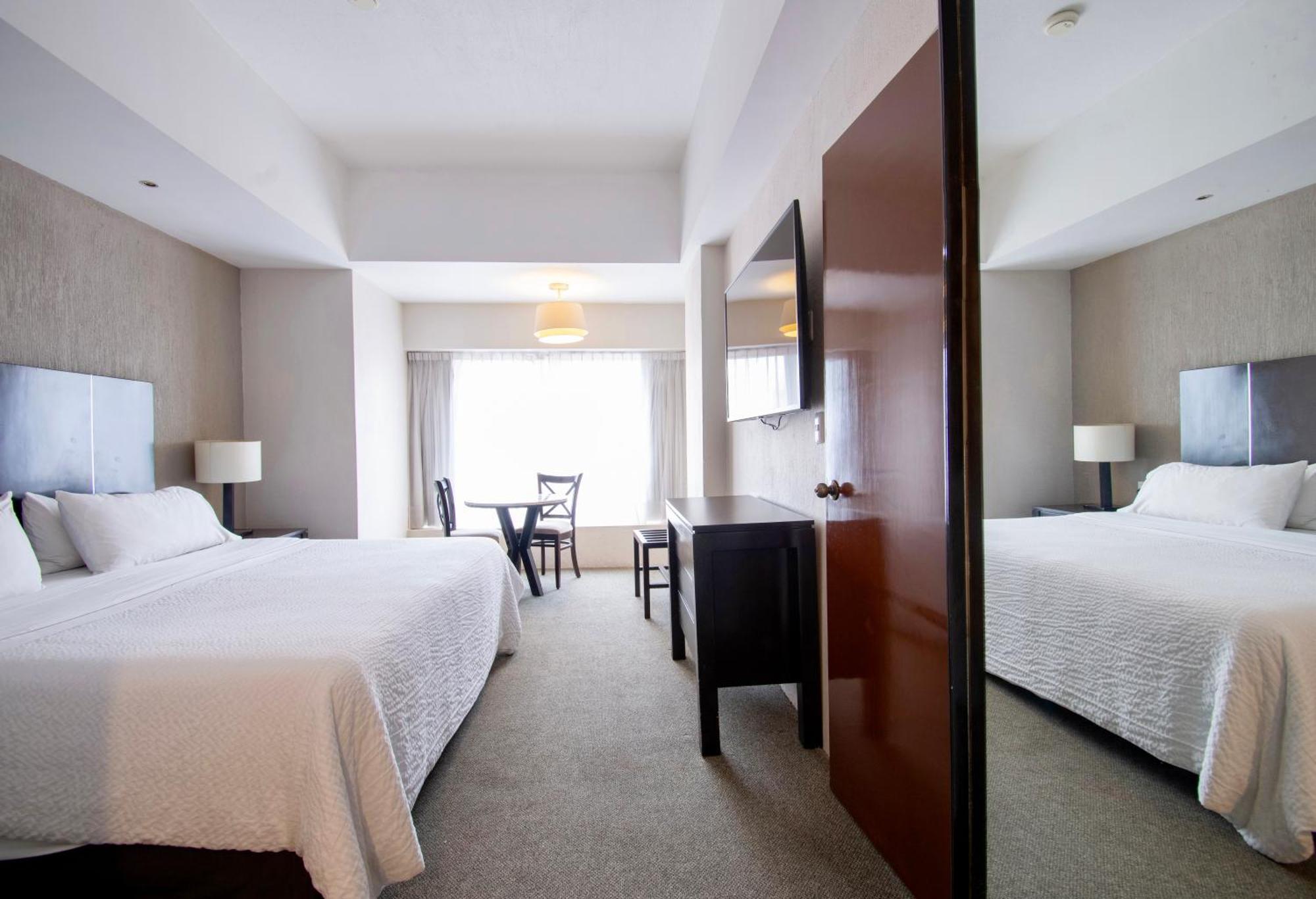Hotel Plaza Genova Centro Guadalajara Eksteriør billede